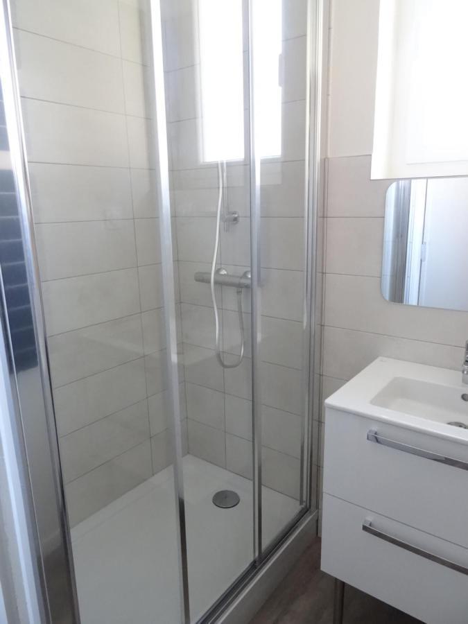 T3 Neuf 65M2 5 Personnes Avec Jardin Au Calme, Menage Inclus, Local Velo Apartman Bagnères-de-Luchon Kültér fotó
